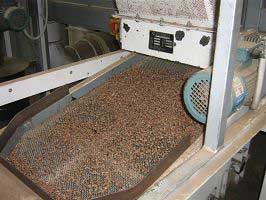 Sifter for pellets